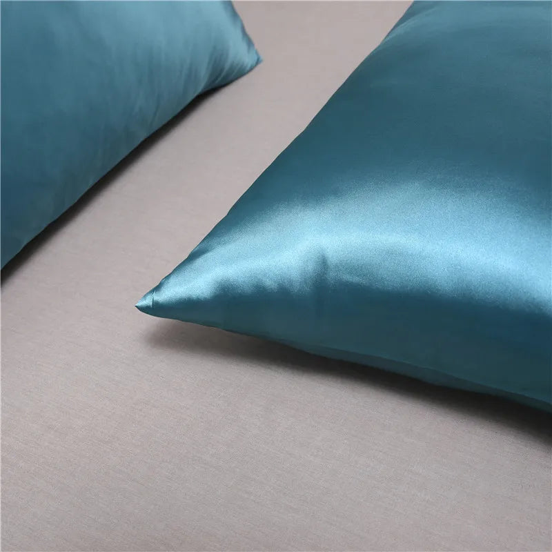 Cloudrelle Silk Pillowcase